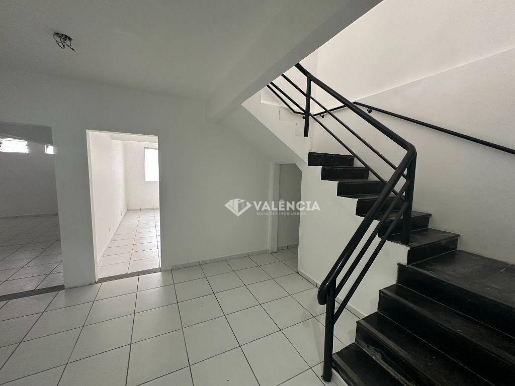 Sala Comercial para alugar  por R$ 5.900,00 -Centro - Cascavel PR